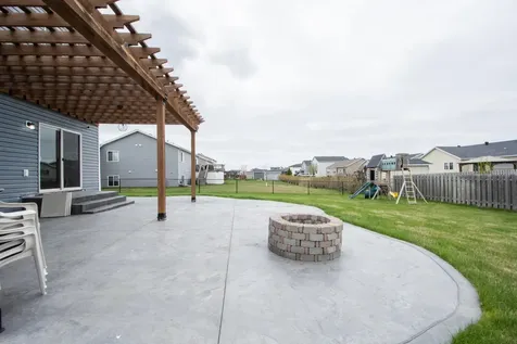 2009 42nd Street S Moorhead MN 56560