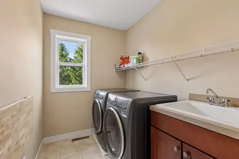 10828 Ashley Lane Woodbury MN 55129