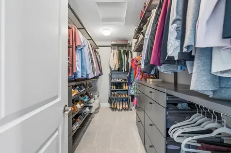 3933 Holasek Path Chaska MN 55318