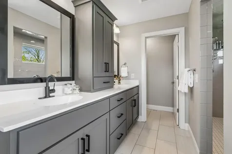 3933 Holasek Path Chaska MN 55318