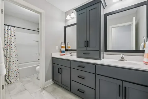 3933 Holasek Path Chaska MN 55318