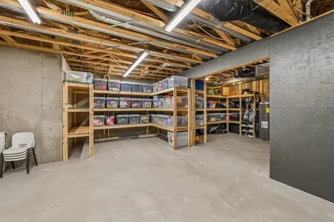 3933 Holasek Path Chaska MN 55318