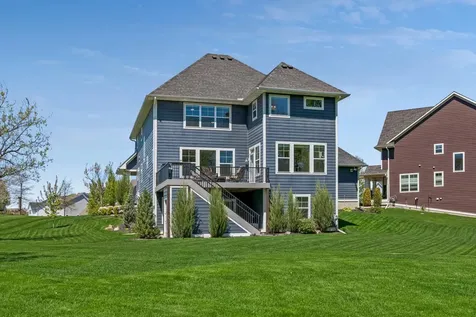 3933 Holasek Path Chaska MN 55318