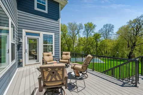 3933 Holasek Path Chaska MN 55318
