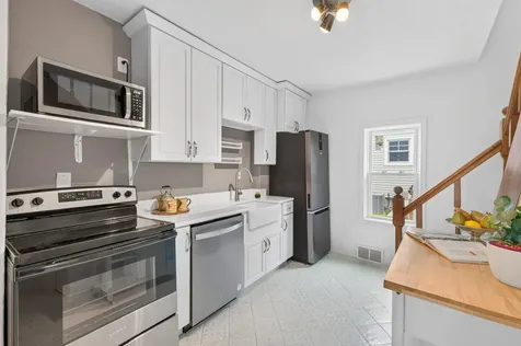 4425 28th Avenue S Minneapolis MN 55406