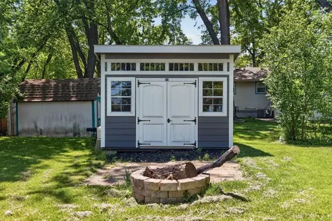 600 River Road W Delano MN 55328