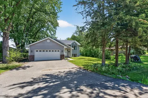 600 River Road W Delano MN 55328