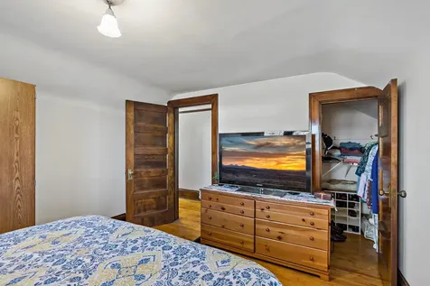 1092 21st Avenue SE Minneapolis MN 55414