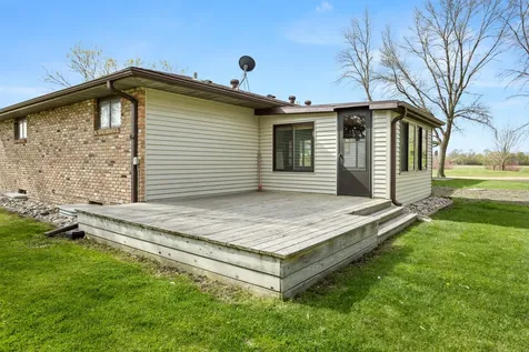 3305 Us Highway 75 Breckenridge MN 56520