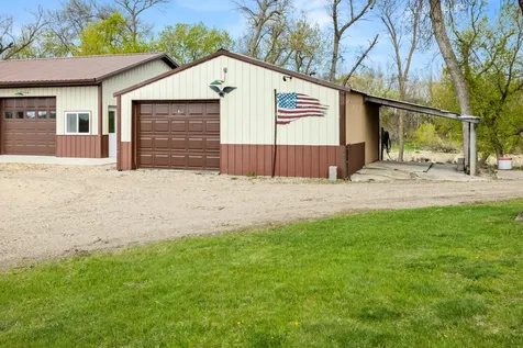 3305 Us Highway 75 Breckenridge MN 56520