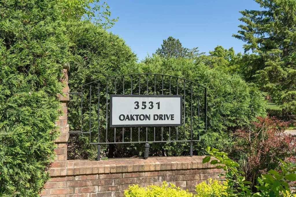 3531 Oakton Drive Hopkins MN 55305