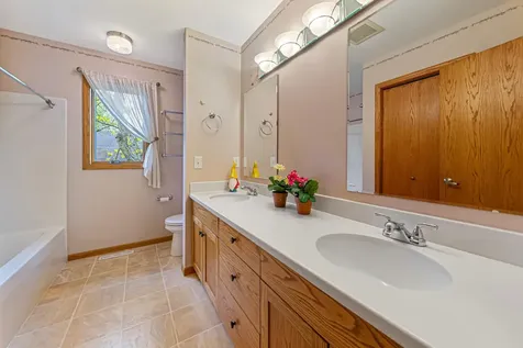 1508 Lockwood Drive Northfield MN 55057