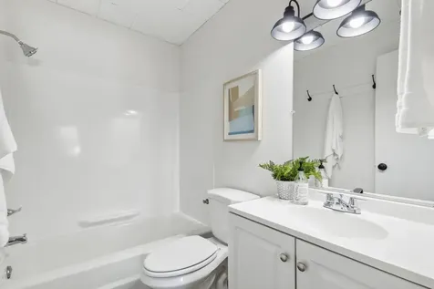 2011 E 122nd Street Burnsville MN 55337