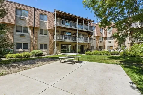 2011 E 122nd Street Burnsville MN 55337