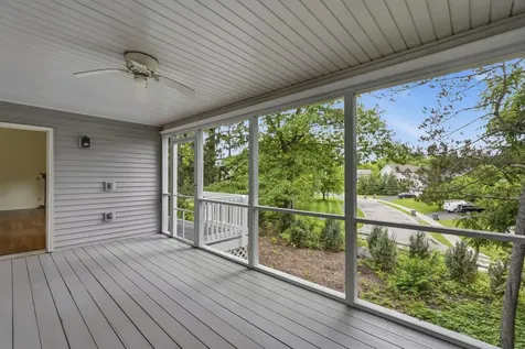 7516 W 77th Street Chaska MN 55318