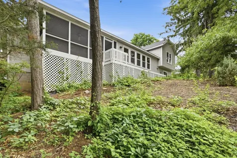 7516 W 77th Street Chaska MN 55318