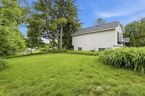 7516 W 77th Street Chaska MN 55318