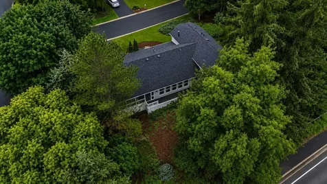 7516 W 77th Street Chaska MN 55318