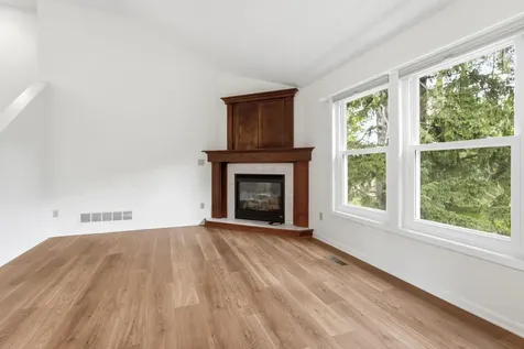 7516 W 77th Street Chaska MN 55318