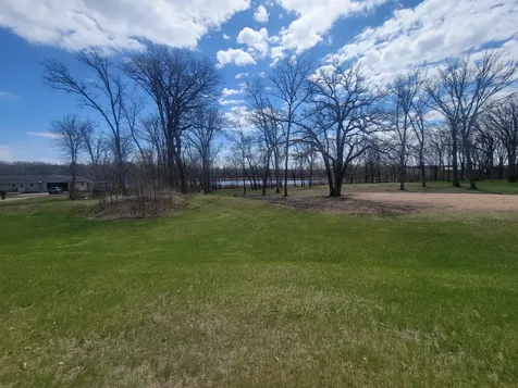 11335 Creek View Drive Pelican Rapids MN 56572