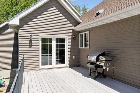 22925 Greenland Lane Elysian MN 56028