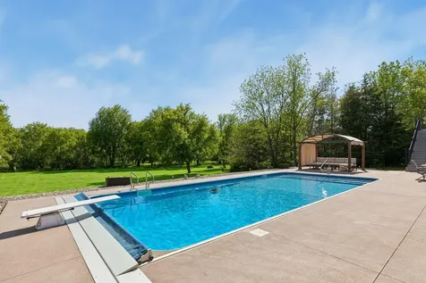 22925 Greenland Lane Elysian MN 56028