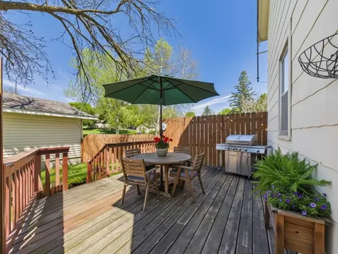 208 4th Avenue NW New Prague MN 56071