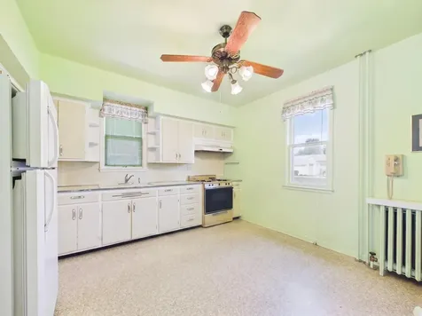 208 4th Avenue NW New Prague MN 56071