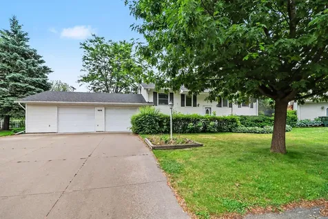 236 Strese Lane Apple Valley MN 55124