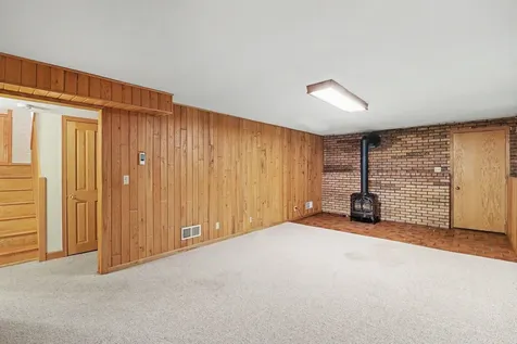 236 Strese Lane Apple Valley MN 55124