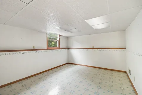 236 Strese Lane Apple Valley MN 55124