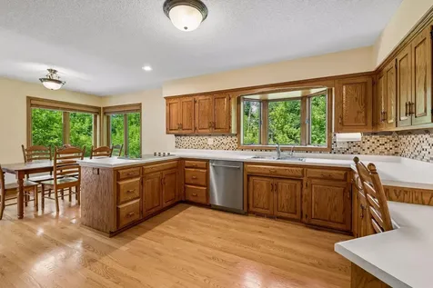 10416 Briar Circle Bloomington MN 55437