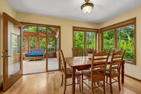 10416 Briar Circle Bloomington MN 55437