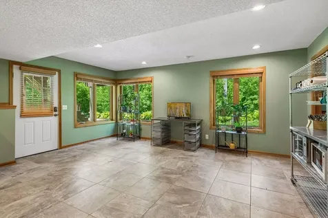 10416 Briar Circle Bloomington MN 55437