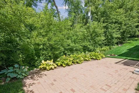 10416 Briar Circle Bloomington MN 55437