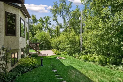 10416 Briar Circle Bloomington MN 55437