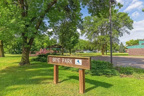 10416 Briar Circle Bloomington MN 55437