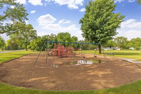 10416 Briar Circle Bloomington MN 55437