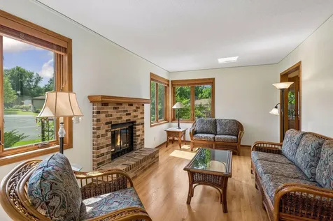 10416 Briar Circle Bloomington MN 55437