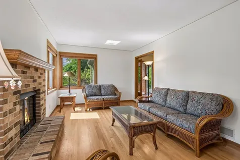 10416 Briar Circle Bloomington MN 55437