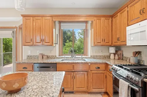 9535 Pineview Lane N Maple Grove MN 55369