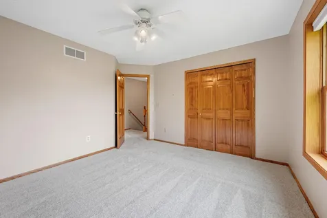 9535 Pineview Lane N Maple Grove MN 55369