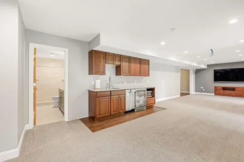 9535 Pineview Lane N Maple Grove MN 55369