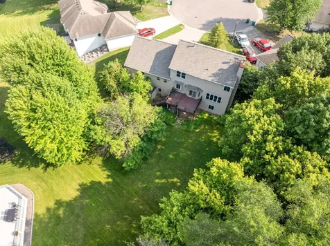 9535 Pineview Lane N Maple Grove MN 55369