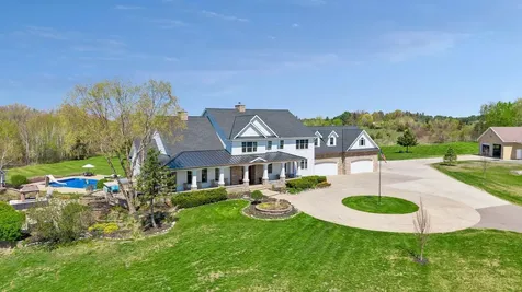 36738 Oriole Avenue Lindstrom MN 55045
