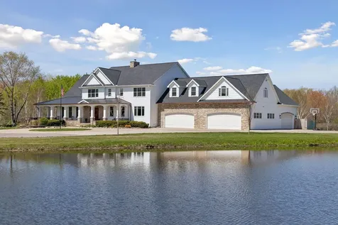 36738 Oriole Avenue Lindstrom MN 55045