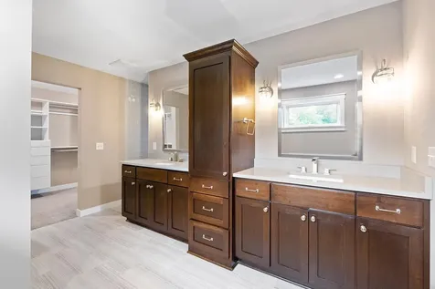 3042 Aquila Avenue S Saint Louis Park MN 55426