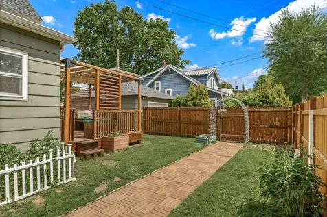 1042 Churchill Street Saint Paul MN 55103
