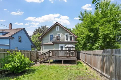 1024 Victoria Street N Saint Paul MN 55103