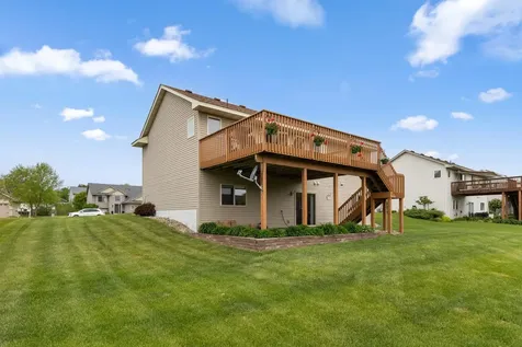 831 Beech Lane S Annandale MN 55302